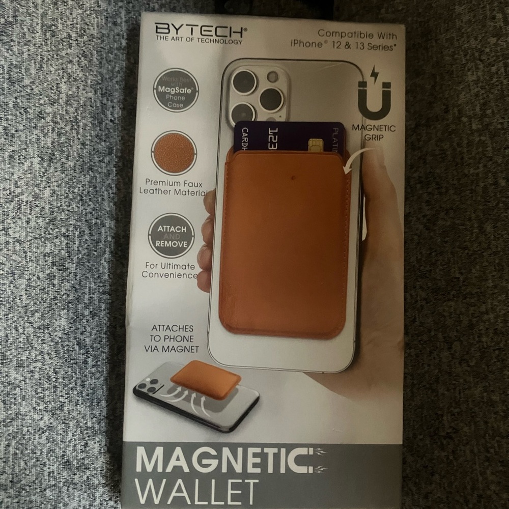 Bytech MagSafe magnetic wallet - Picture 3 of 6